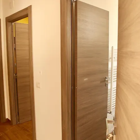 Andolfi 24 Szálloda